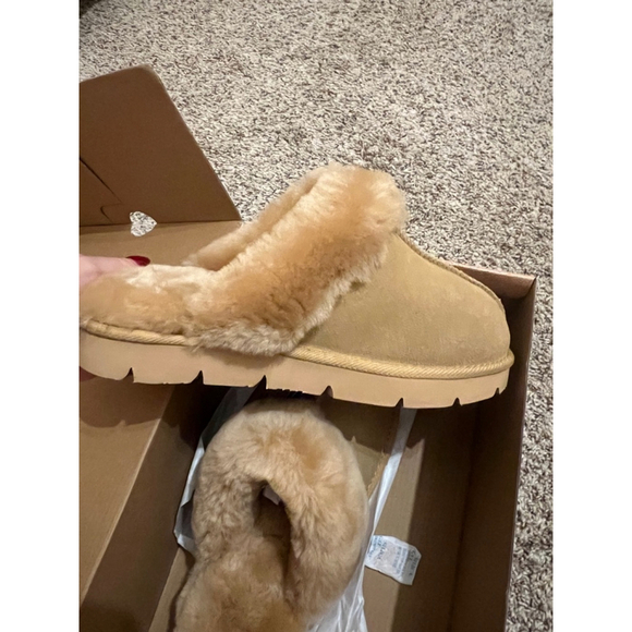 Women's Superlamb Slippers, Tan, 9M - Picture 8 of 8